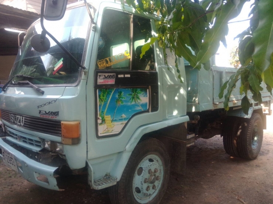 ขายรถบรรทุก6ล้อดั้มยาง900  ISUZU ROCKY 175แรง ทิฟฟื่ เพาเวอร์ รถพร้อมใช้ ทะเบืยนเต็ม. 435,000บ.