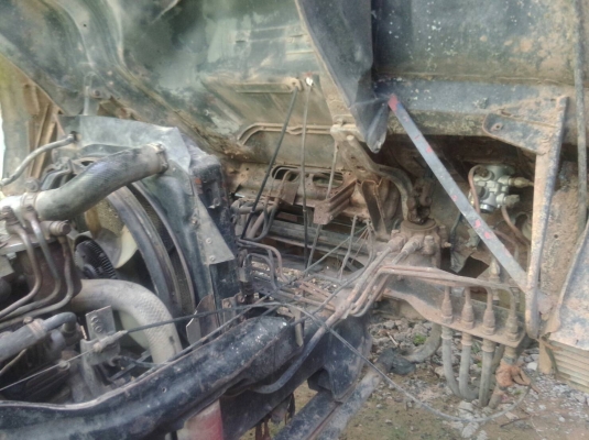 ขายรถบรรทุก6ล้อดั้มยาง900  ISUZU ROCKY 175แรง ทิฟฟื่ เพาเวอร์ รถพร้อมใช้ ทะเบืยนเต็ม. 435,000บ.