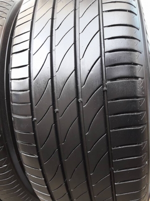 ยาง MICHELIN รุ่น PRIMACY.3ST 215 60R16 สัปดาห์ที่40ปี2015 ลงพื้นปลายปี2015 สภาพสวยมากๆ ดอกยางเต็มๆคุ้มสุดใช้อีกยาวๆไม่แพง ยาง MICHELIN รุ่น PRIMACY.3ST 215 60R16 สัปดาห์ที่40ปี2015 ลงพื้นปลายปี2015 สภาพสวยมากๆ ดอกยางเต็มๆคุ้มสุดใช้อีกยาวๆไม่แพง