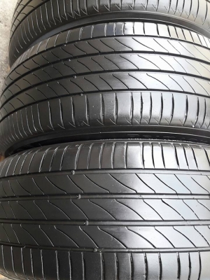 ยาง MICHELIN รุ่น PRIMACY.3ST 215 60R16 สัปดาห์ที่40ปี2015 ลงพื้นปลายปี2015 สภาพสวยมากๆ ดอกยางเต็มๆคุ้มสุดใช้อีกยาวๆไม่แพง ยาง MICHELIN รุ่น PRIMACY.3ST 215 60R16 สัปดาห์ที่40ปี2015 ลงพื้นปลายปี2015 สภาพสวยมากๆ ดอกยางเต็มๆคุ้มสุดใช้อีกยาวๆไม่แพง