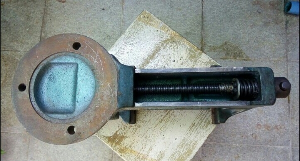 ปากกาจับชิ้นงาน 5&quot; Made in Poland