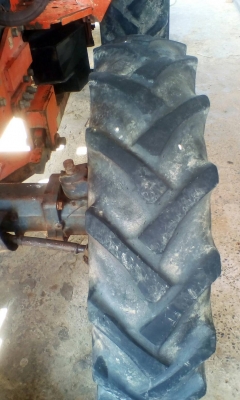 รถไถ M 70 ปี 51 มีอุปกร ผานหน้า + ผานหลัง เล่มทะเบียน พร้อม ขายด่วน 350000 บาท  ดูรถที จ.ศรีสะเกษ วันทูคอล 098 668-3479 dtac 094 283-9369 สิทธิ์ คับ