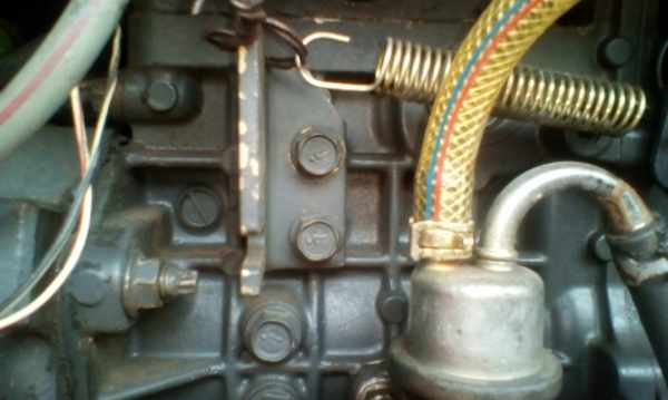 รถไถ M 70 ปี 51 มีอุปกร ผานหน้า + ผานหลัง เล่มทะเบียน พร้อม ขายด่วน 350000 บาท  ดูรถที จ.ศรีสะเกษ วันทูคอล 098 668-3479 dtac 094 283-9369 สิทธิ์ คับ