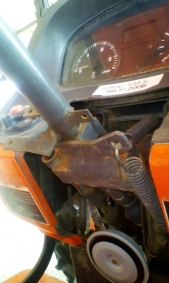 รถไถ M 70 ปี 51 มีอุปกร ผานหน้า + ผานหลัง เล่มทะเบียน พร้อม ขายด่วน 350000 บาท  ดูรถที จ.ศรีสะเกษ วันทูคอล 098 668-3479 dtac 094 283-9369 สิทธิ์ คับ