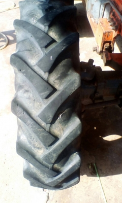 รถไถ M 70 ปี 51 มีอุปกร ผานหน้า + ผานหลัง เล่มทะเบียน พร้อม ขายด่วน 350000 บาท  ดูรถที จ.ศรีสะเกษ วันทูคอล 098 668-3479 dtac 094 283-9369 สิทธิ์ คับ