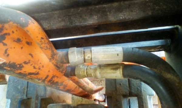 รถไถ M 70 ปี 51 มีอุปกร ผานหน้า + ผานหลัง เล่มทะเบียน พร้อม ขายด่วน 350000 บาท  ดูรถที จ.ศรีสะเกษ วันทูคอล 098 668-3479 dtac 094 283-9369 สิทธิ์ คับ