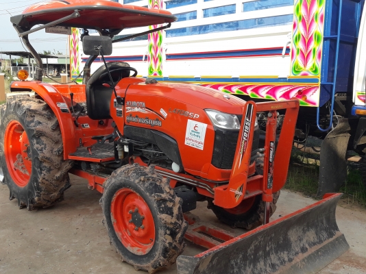 L4708sp  500 ช้วโมง  4ุุ60000 บาท  รถสวย ๆ