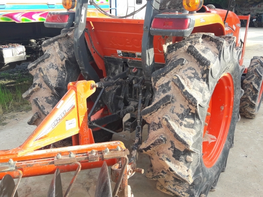 L4708sp  500 ช้วโมง  4ุุ60000 บาท  รถสวย ๆ