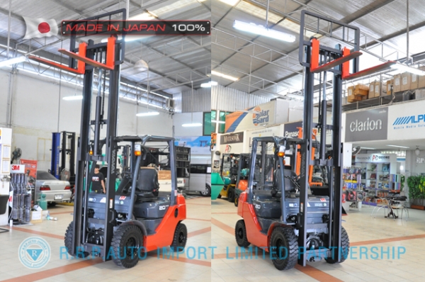 ขายรถโฟล์คลิฟท์มือสอง TOYOTA รุ่น 8FD20-12626 นำเข้าจากประเทศญี่ปุ่น 100\% ไม่เคยใช้งานในไทย