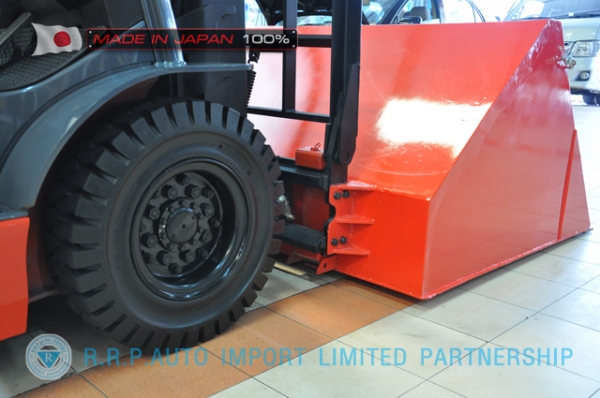 ขายรถโฟล์คลิฟท์มือสอง TOYOTA รุ่น 8FD20-12626 นำเข้าจากประเทศญี่ปุ่น 100\% ไม่เคยใช้งานในไทย