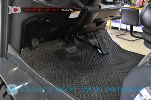 ขายรถโฟล์คลิฟท์มือสอง TOYOTA รุ่น 8FD20-12626 นำเข้าจากประเทศญี่ปุ่น 100\% ไม่เคยใช้งานในไทย