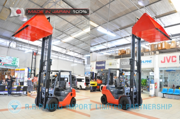 ขายรถโฟล์คลิฟท์มือสอง TOYOTA รุ่น 8FD20-12626 นำเข้าจากประเทศญี่ปุ่น 100\% ไม่เคยใช้งานในไทย