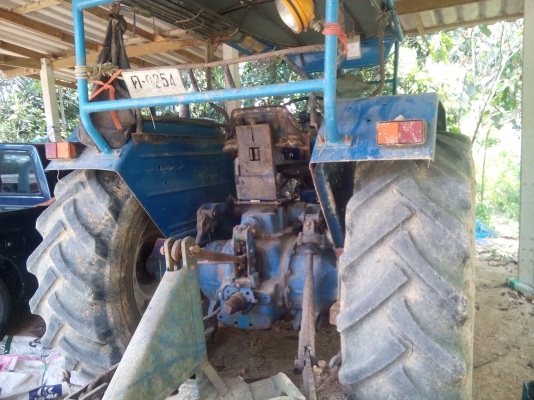 ขายรถไถ่ฟอร์ด  6610  พร้อมใช้งานเล่มพร้อม..