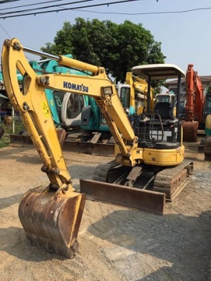 Komatsu PC35MR-2 เก่าญี่ปุ่น