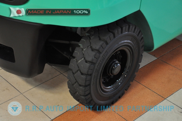 ขายรถโฟล์คลิฟท์มือสอง MITSUBISHI FD20-06760 นำเข้าจากประเทศญี่ปุ่น 100\% ไม่เคยใช้งานในไทย