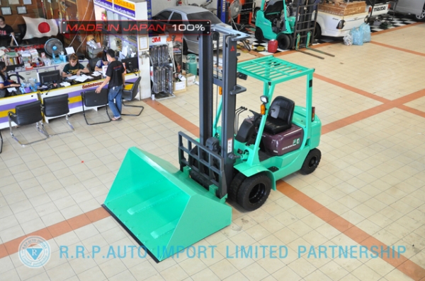 ขายรถโฟล์คลิฟท์มือสอง MITSUBISHI FD20-06760 นำเข้าจากประเทศญี่ปุ่น 100\% ไม่เคยใช้งานในไทย