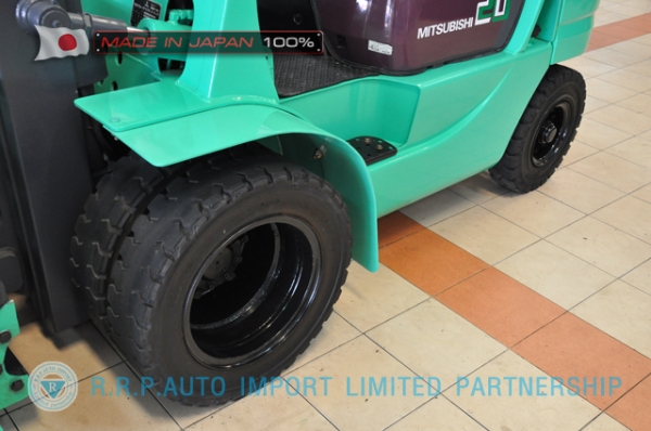 ขายรถโฟล์คลิฟท์มือสอง MITSUBISHI FD20-06760 นำเข้าจากประเทศญี่ปุ่น 100\% ไม่เคยใช้งานในไทย