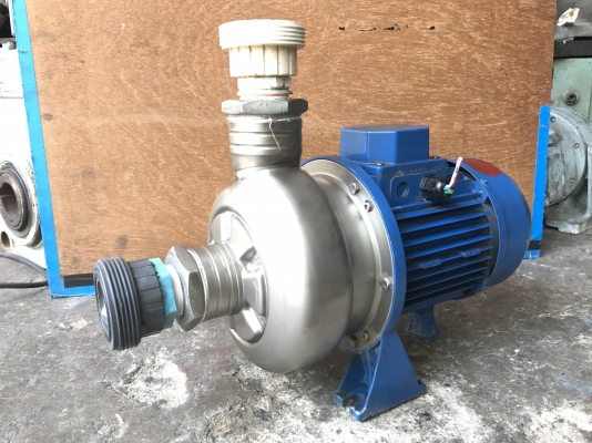 ขายปั้มน้ำหัวสแตนเลส Ebara 1.5HP. 380V ขนาดเข้า 2นิ้ว ออก 2นิ้ว สภาพสวยเดิมๆ วิ่งนิ่ม พร้อมใช้งาน