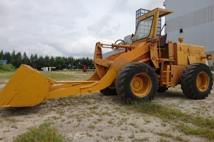 ขายรถตักล้อยาง KOMATSU 510 (แขนยาวแล้ว ตักขึ้นสิบล้อได้เลย มีใบอินวอย)