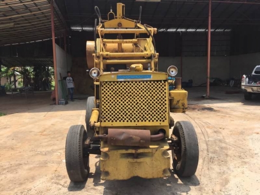 Komatsu SD20-2 ราคา 98,000 บาท เครื่องดี เกียร์แรง ใช้งานปกติ เอกสารชื้อขาย  รถอยู่ จ.ยโสธร  โทร&amp;ไอดีไลน์ 0610710295