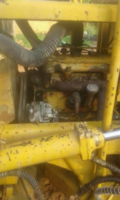 Komatsu SD20-2 ราคา 98,000 บาท เครื่องดี เกียร์แรง ใช้งานปกติ เอกสารชื้อขาย  รถอยู่ จ.อุดรธานี  โทร&amp;ไอดีไลน์ 0610710295
