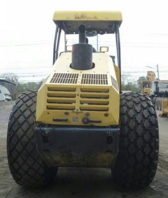 รถบด10ตัน BOMAG BW211D-40 หน้าเหล็ก-หลังยาง รถสวยพร้อมใช้,พร้อมขาย(เก่าไทย) รถบด10ตัน BOMAG BW211D-40 หน้าเหล็ก-หลังยาง รถสวยพร้อมใช้,พร้อมขาย(เก่าไทย)
