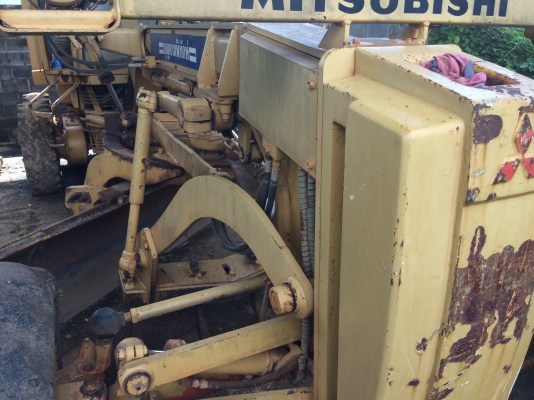 ขายด่วน MG 150 สวยๆซื้อมาจอดมากกว่าใช้