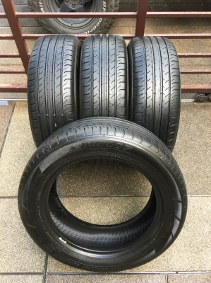 ยาง Dunlop 225 60 18 กลางปี15 ดอกเต็ม เนื้อนิ่มๆ ใช้ยาว ราคาไม่แพง ยาง Dunlop 225 60 18 กลางปี15 ดอกเต็ม เนื้อนิ่มๆ ใช้ยาว ราคาไม่แพง