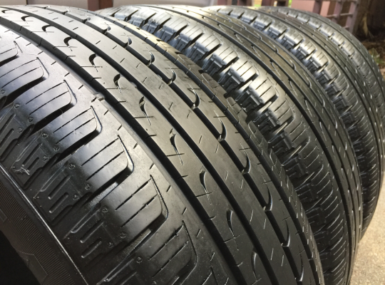 ยาง Goodyear 265 65 17 ปี16 ดอกเต็ม เนื้อนิ่มๆ ใช้ยาว ราคาไม่แพง ยาง Goodyear 265 65 17 ปี16 ดอกเต็ม เนื้อนิ่มๆ ใช้ยาว ราคาไม่แพง