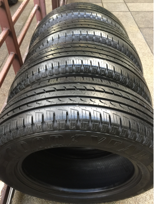 ยาง Goodyear 225 65 17 ปลายปี15 ดอกเต็ม เนื้อนิ่มๆ ใช้ยาว ราคาไม่แพง ยาง Goodyear 225 65 17 ปลายปี15 ดอกเต็ม เนื้อนิ่มๆ ใช้ยาว ราคาไม่แพง