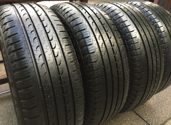 ยาง Goodyear 225 65 17 ปลายปี15 ดอกเต็ม เนื้อนิ่มๆ ใช้ยาว ราคาไม่แพง ยาง Goodyear 225 65 17 ปลายปี15 ดอกเต็ม เนื้อนิ่มๆ ใช้ยาว ราคาไม่แพง