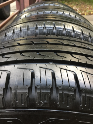 ยาง Goodyear 225 65 17 ปลายปี15 ดอกเต็ม เนื้อนิ่มๆ ใช้ยาว ราคาไม่แพง ยาง Goodyear 225 65 17 ปลายปี15 ดอกเต็ม เนื้อนิ่มๆ ใช้ยาว ราคาไม่แพง