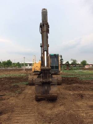 แบคโฮ วอลโว่ EC210B เอวแน่น ไฟฟ้าครบทุกจุด เอกสารเล่มทะเบียน 1.35 ล้าน แบคโฮ วอลโว่ EC210B เอวแน่น ไฟฟ้าครบทุกจุด เอกสารเล่มทะเบียน 1.35 ล้าน