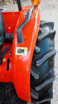 KUBOTA L5018 VT (4WD) 2 เพลา สภาพใหม่สวย ชั่วโมงใช้ งานน้อย สีเดิมทั้งคัน พร้อมชุดใบมีดดันหน้า ผาน DH245-6F KUBOTA L5018 VT (4WD) 2 เพลา สภาพใหม่สวย ชั่วโมงใช้ งานน้อย สีเดิมทั้งคัน พร้อมชุดใบมีดดันหน้า ผาน DH245-6F