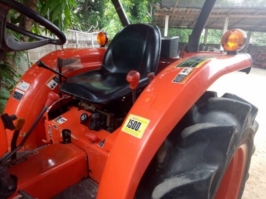 ขายรถไถ L3608  ปี 56