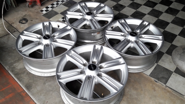 ล้อเดิมอีซุซุขอบ18 ล้อเดิมอีซุซุขอบ18