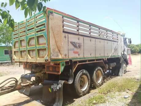 ขายด่วนisuzufxz777 9t พ่วง22ล้อสวย360ปี55ขายพ่วงละ 2,350,000