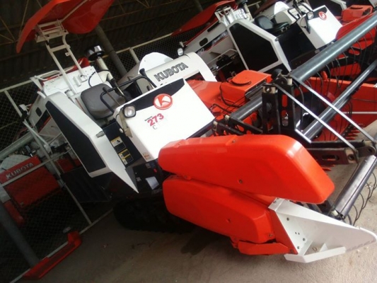 ขายรถเกี่ยวข้าว Kubota DC60 รองกระสอบ ปรับสภาพแล้วพร้อมใช้งาน ซื้อไปไม่ผิดหวังแน่นอนครับ