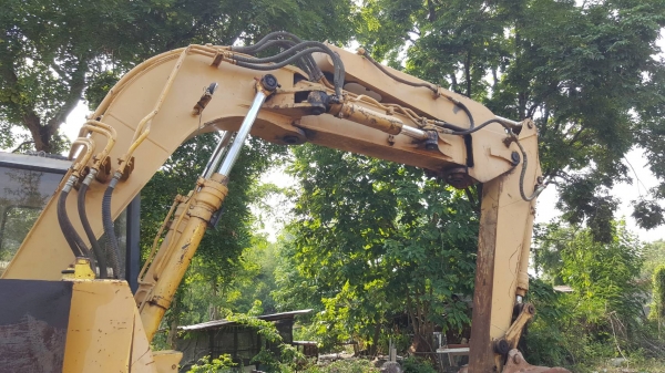 ขาย แบคโฮ SUMITOMO 145U1 สภาพพร้อมใช้งาน ไฟฟ้าตัดแล้ว เอกสารใบซื้อขาย ราคาต่อรองได้