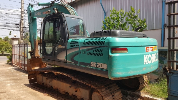 ขาย แบคโฮ KOBELCO SK200-8 YN11 รถพร้อมใช้งาน เอกสารเล่มทะเบียนครบ ราคาต่อรองได้