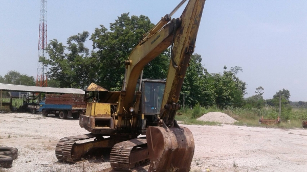ขาย แบคโฮ KOMATSU PC120-3 เครื่องดี ปั้มดี เอวกระดกนิดหน่อย เอกสารใบซื้อขาย ราคาต่อรองได้