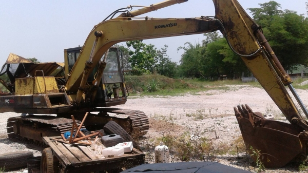 ขาย แบคโฮ KOMATSU PC120-3 เครื่องดี ปั้มดี เอวกระดกนิดหน่อย เอกสารใบซื้อขาย ราคาต่อรองได้