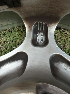 ล้อ carlssonแท้ 18 กว้าง หน้า 8 หลัง 9 ล้อ carlssonแท้ 18 กว้าง หน้า 8 หลัง 9