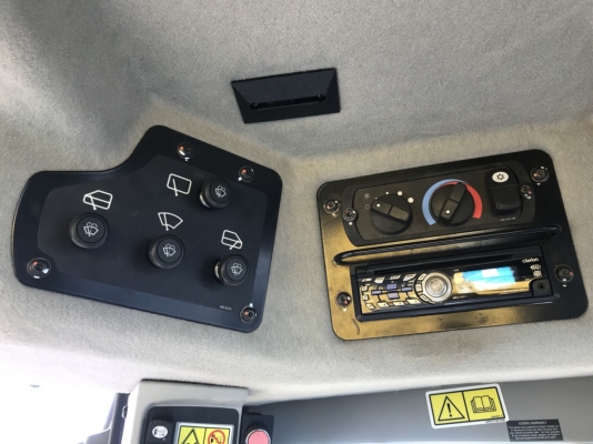 รถขุด 3 ตัน KOMATSU PC30MR-3 มือสองญี่ปุ่น