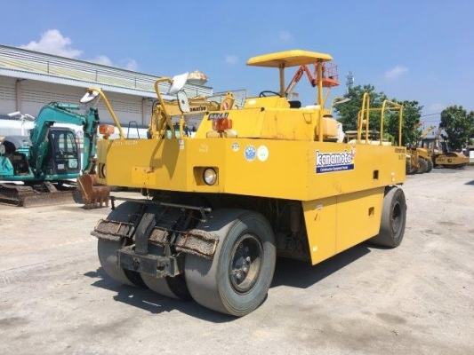 รถขุด 3 ตัน KOMATSU PC30MR-3 มือสองญี่ปุ่น