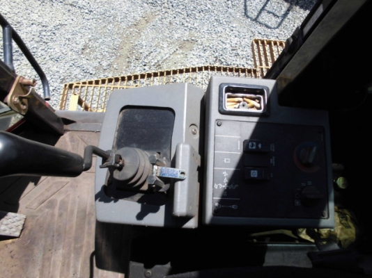 รถขุด 3 ตัน KOMATSU PC30MR-3 มือสองญี่ปุ่น