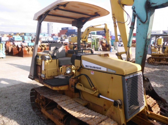 รถเกรด CAT 140G # 72V09xxx หัวฉีดไดร์เร็ค มือสองอเมริกา