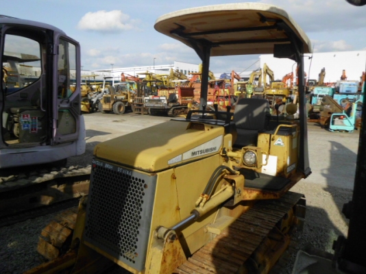 รถเกรด CAT 140G # 72V09xxx หัวฉีดไดร์เร็ค มือสองอเมริกา