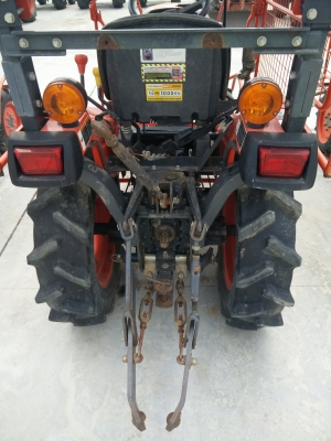 ขายด่วนแทรกเตอร์รุ่นเล็กสุดประหยัด Kubota B2140 สภาพดีรถสวย ราคาสบายๆ