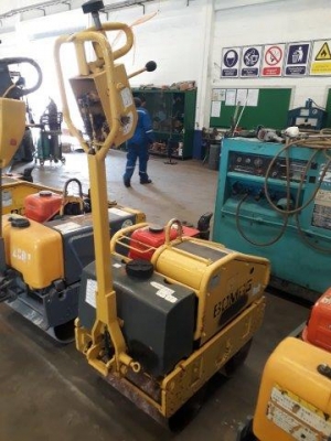 รถบดเดินตาม BOMAG BW61KS-2 # 233701มือสองญี่ปุ่น